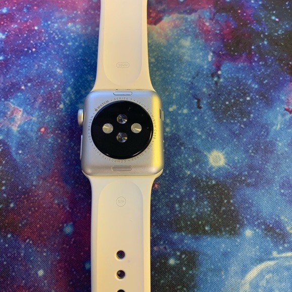 Apple Watch Series 3 - Picture 3 of 6